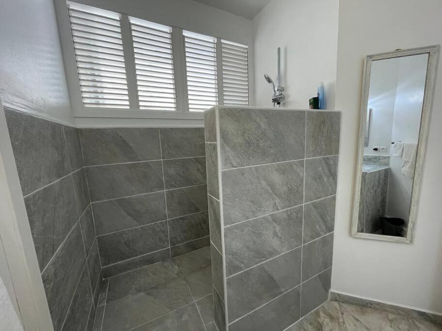 Appart adorable proche de la baie orientale, Idolem résidence unité 2 - 57 Rue du Mont Vernon 1 Cul de Sac Esterno foto
